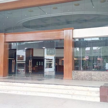 Seasons Of Yangon International Airport Hotel Exterior photo