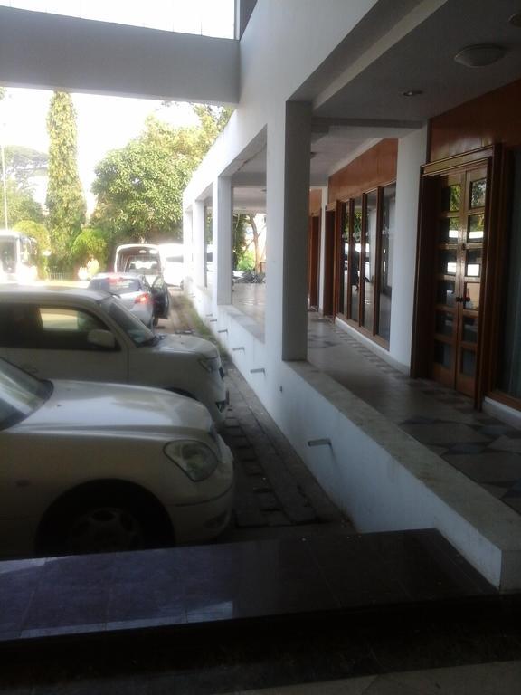 Seasons Of Yangon International Airport Hotel Exterior photo